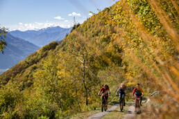 Mountainbiken im Tessin - Herbststimmung